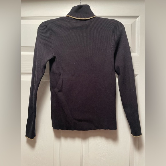 Lauren by Ralph Lauren monogram turtleneck sweater. Like New. Size S - Picture 3 of 5